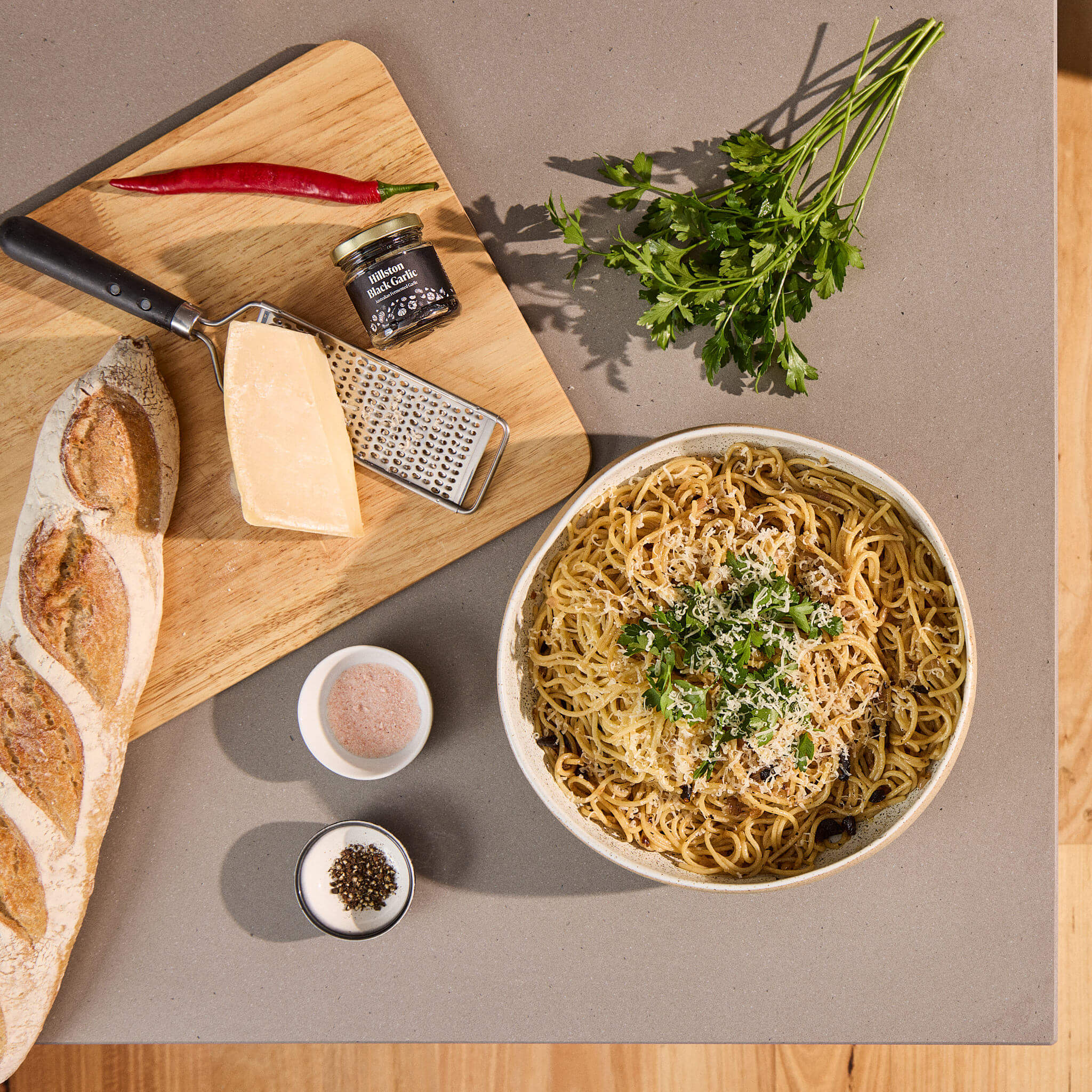 Black Garlic Spaghetti